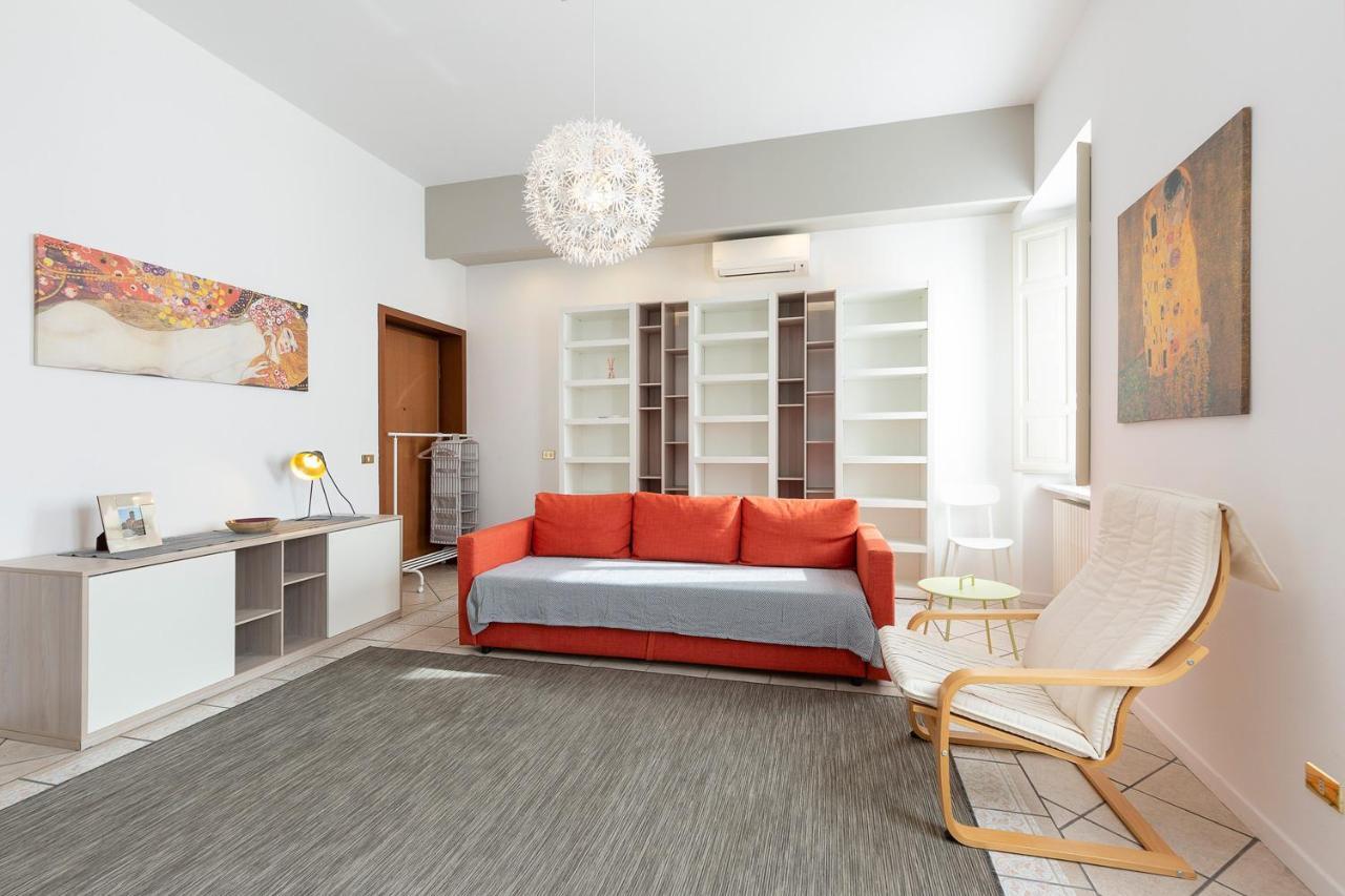 דירות פיאצ'נצה Casa Annalia מראה חיצוני תמונה
